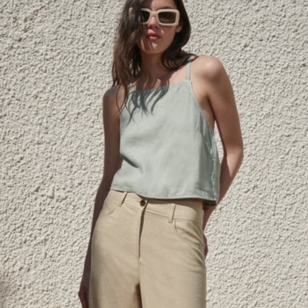 Zara sage green linen top